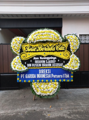 Papan Bunga Duka di Kelam Permai